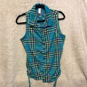 Sleeveless button down plaid top